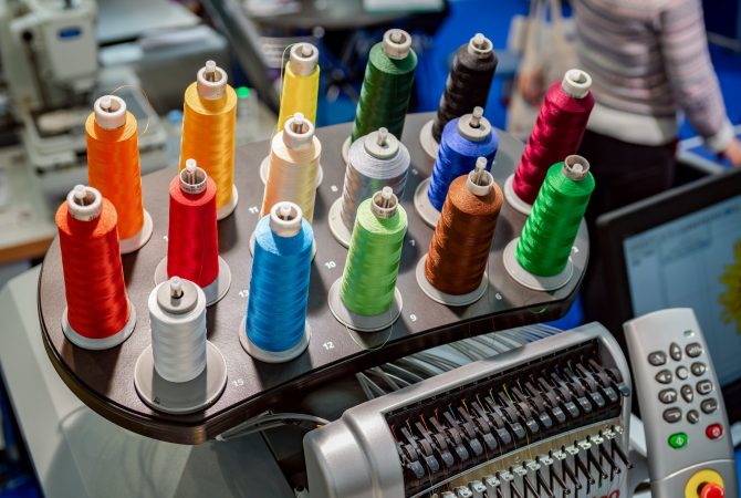 automatic-industrial-sewing-machine-for-stitch-by-digital-patter.jpg automatic-industrial-sewing-machine-for-stitch-by-digital-patter.jpg